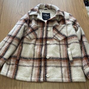 Hollister women’s shacket. Size small.